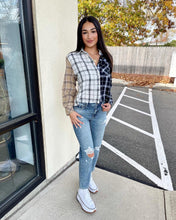 Load image into Gallery viewer, ‘Bella’ plaid
